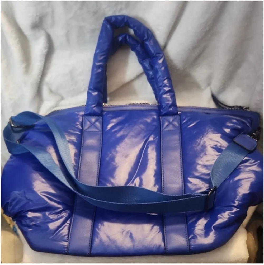 Sol and Selene Cobalt Blue Women's Puffer Gym Bag